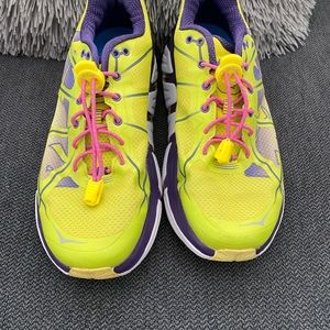 Hoka sneakers size 8 used in great condition